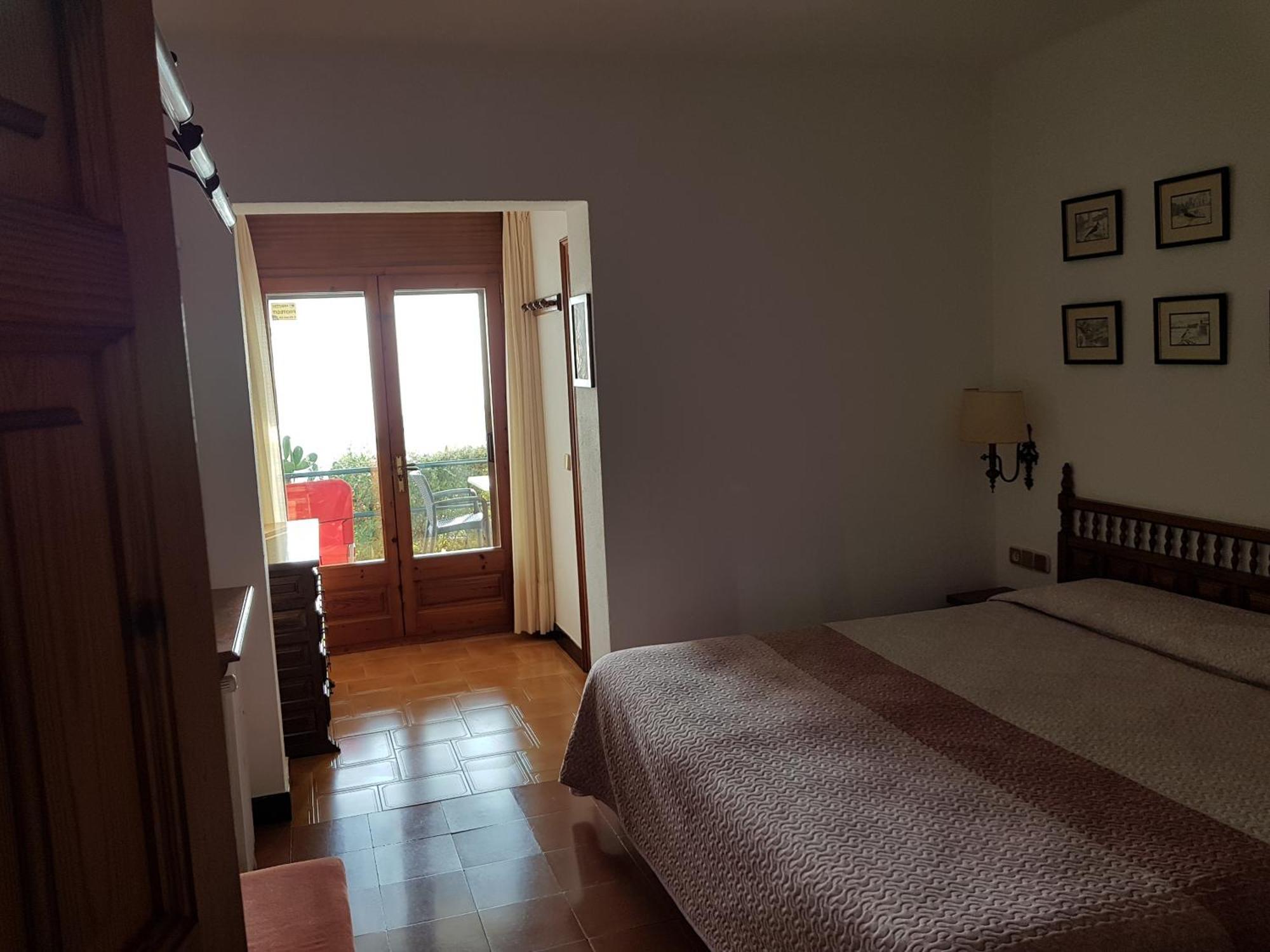 Hostal Sa Barraca - Adults Only Begur Kültér fotó
